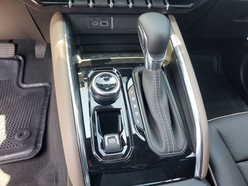 New 2026 GMC Canyon Denali AWD/4WD image 11