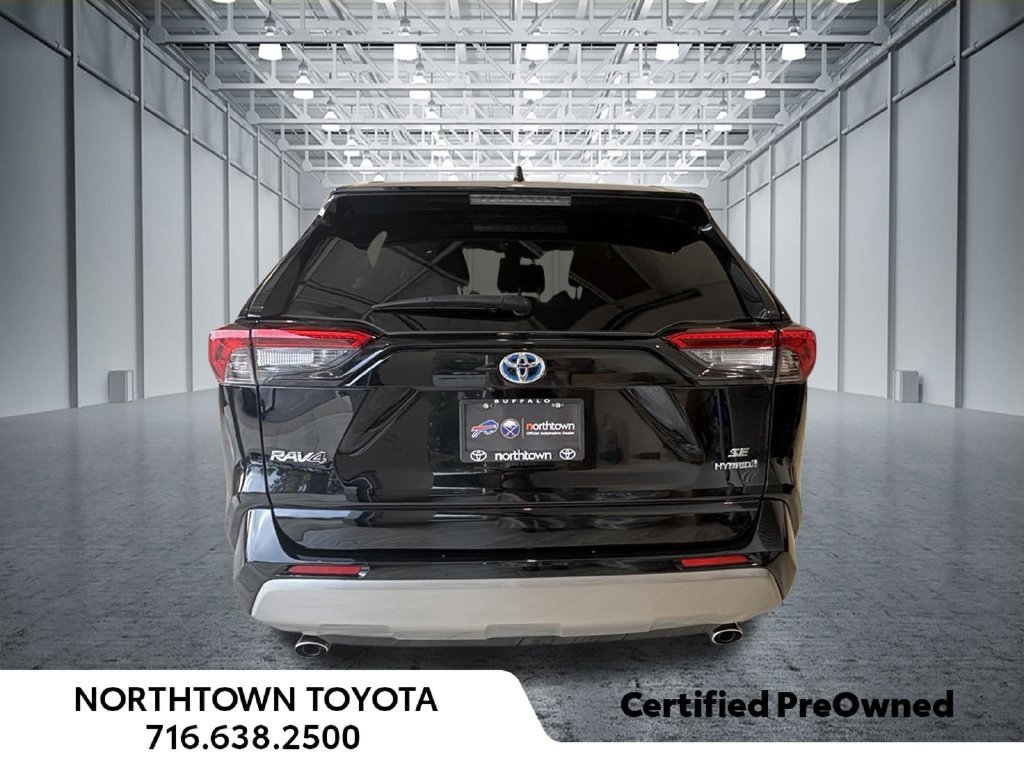 Used 2023 Toyota RAV4 SE w/ SE Grade Weather Package AWD/4WD image 6
