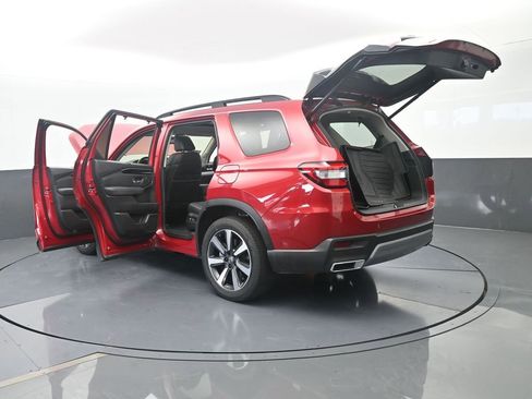 Used 2024 Honda Pilot Touring image 84