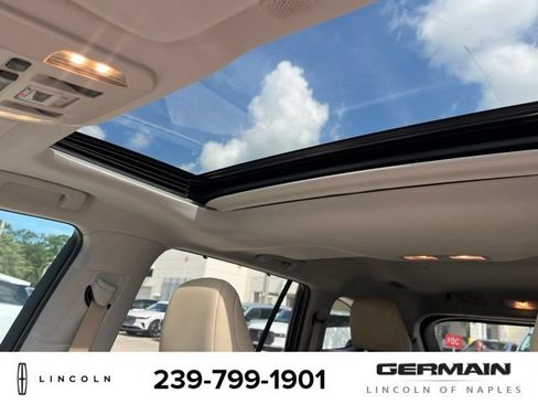 Used 2020 Toyota Highlander Limited AWD/4WD image 14