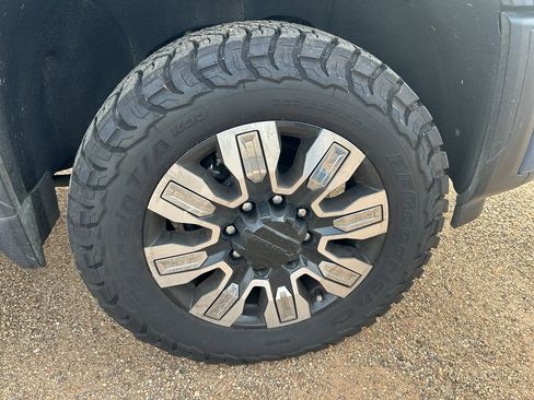 Used 2024 GMC Sierra 2500 Denali w/ Denali Reserve Package image 7