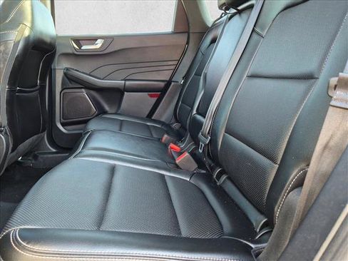 Used 2022 Ford Escape SEL FWD image 21