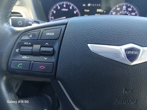 Used 2016 Hyundai Genesis 3.8 w/ Option Group 04 image 30