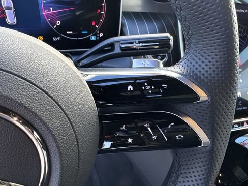 Certified 2025 Mercedes-Benz GLC 300 4MATIC image 24