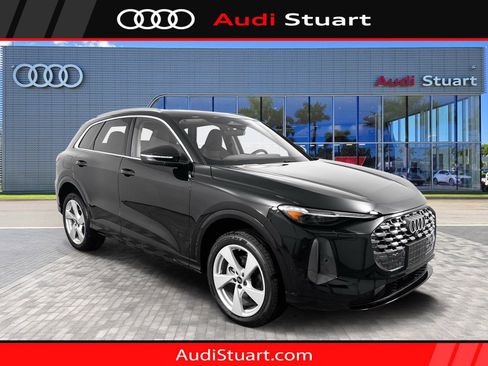 New 2025 Audi Q5 Premium w/ Convenience Package image 1