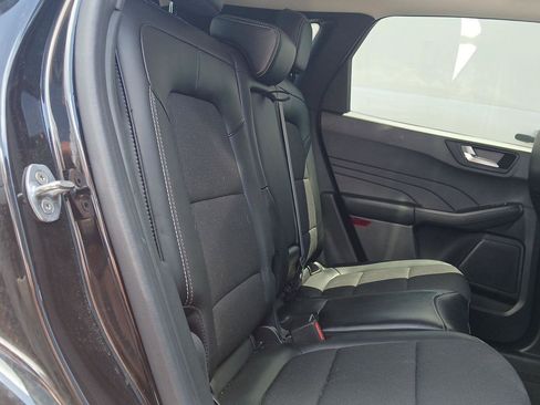 Used 2024 Ford Escape SE FWD image 13