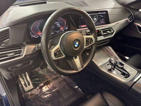 Used 2022 BMW X6 xDrive40i w/ Executive Package AWD/4WD image 14