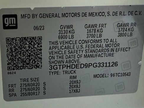 Used 2023 GMC Sierra 1500 SLT w/ SLT Premium Package RWD image 36