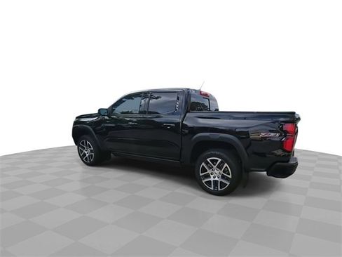 Used 2024 Chevrolet Colorado Z71 w/ Z71 Convenience Package 2 image 6