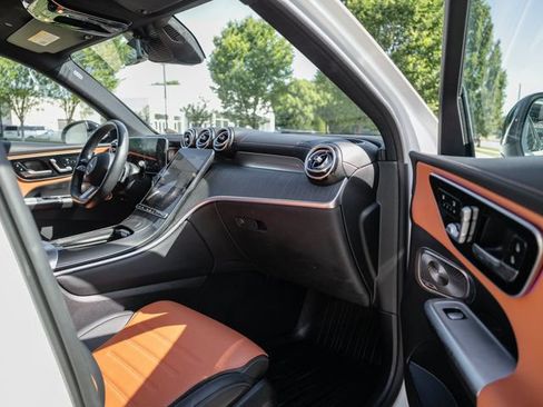 Certified 2023 Mercedes-Benz GLC 300 image 27