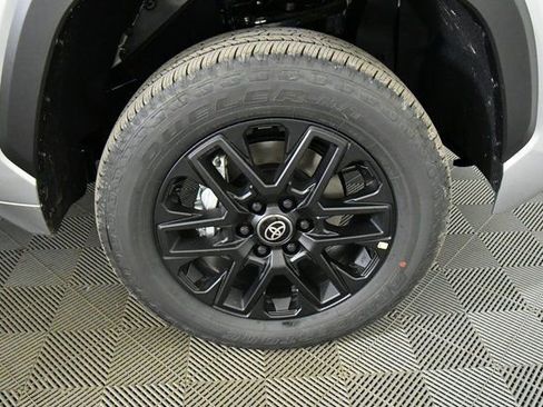 New 2026 Toyota Tundra Limited AWD/4WD image 17