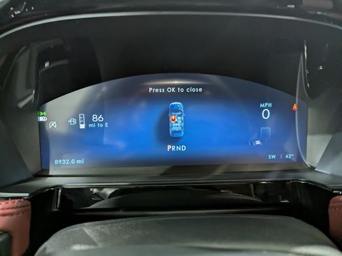 Used 2025 Lincoln Corsair Reserve image 19