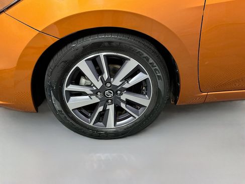 Used 2020 Nissan Versa SV FWD image 28