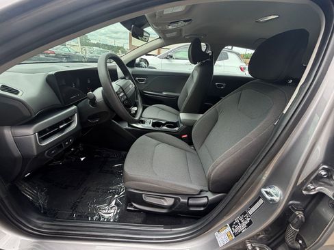 Used 2025 Kia K4 FWD image 27