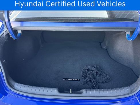 Certified 2025 Hyundai Elantra Hybrid FWD image 24