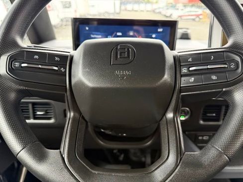 Used 2024 Chevrolet Brightdrop 600 w/ Battery Pack, Max Range AWD/4WD image 26