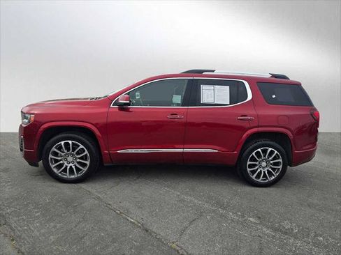 Used 2023 GMC Acadia Denali FWD image 6