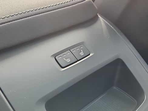 New 2026 Volvo XC60 B5 Plus w/ Protection Package Premier image 9