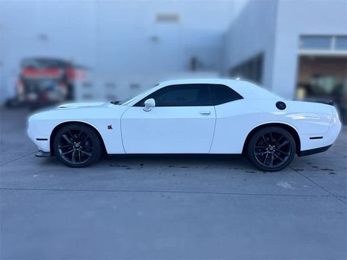 Used 2019 Dodge Challenger R/T Scat Pack image 3