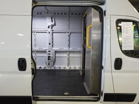 Used 2023 RAM ProMaster 3500 w/ Lane Management Group FWD image 22