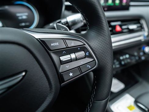 New 2026 Genesis G70 2.5T Prestige image 23