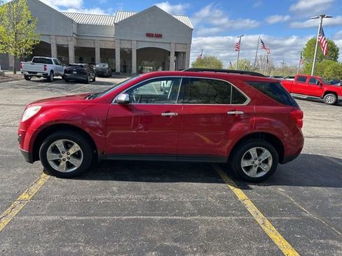 Used 2015 Chevrolet Equinox LT FWD image 2