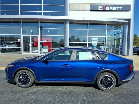 New 2025 Kia K4 EX image 5