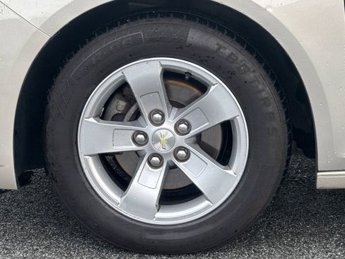 Used 2015 Chevrolet Malibu LS image 12