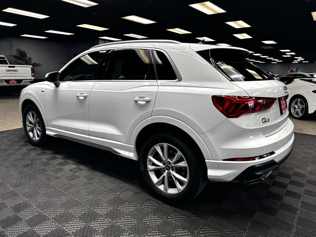 Used 2022 Audi Q3 2.0T Premium w/ Convenience Package AWD/4WD image 9