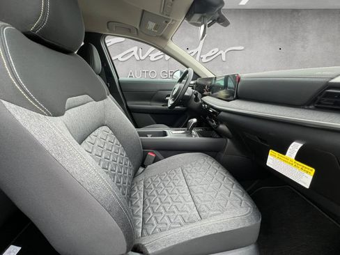 New 2026 Nissan Kicks SV FWD image 25