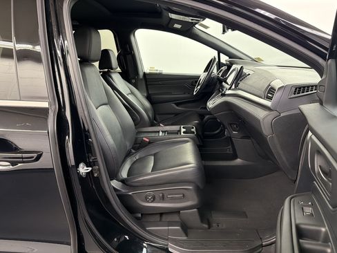 Certified 2024 Honda Odyssey Sport image 23