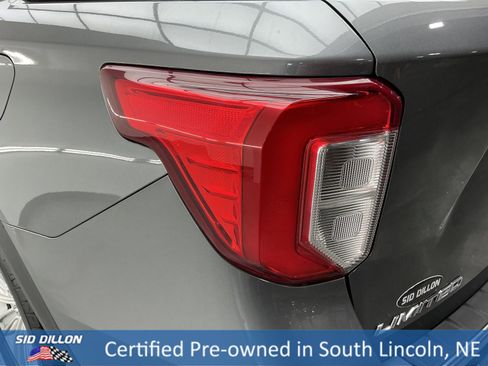 Used 2021 Ford Explorer Limited w/ Hybrid Equipment Group 310A image 22