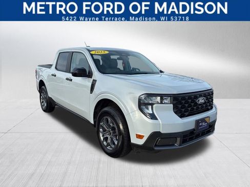 Certified 2025 Ford Maverick XLT w/ Equipment Group 301A image 3