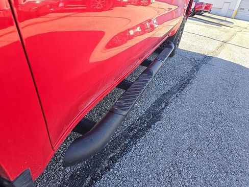 Used 2021 Chevrolet Silverado 1500 LT Trail Boss w/ Convenience Package II image 11