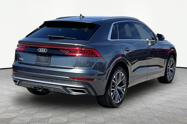 Used 2021 Audi Q8 Prestige w/ Prestige Package AWD/4WD image 2