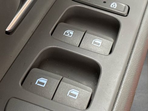 Used 2021 Hyundai Elantra SEL image 31