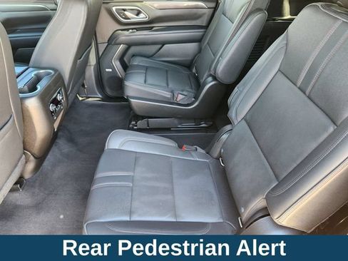 Used 2021 Chevrolet Suburban RST w/ Luxury Package AWD/4WD image 37