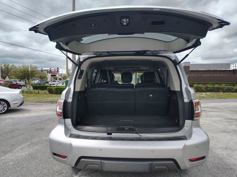 Used 2019 Nissan Armada SL w/ Premium Package image 29