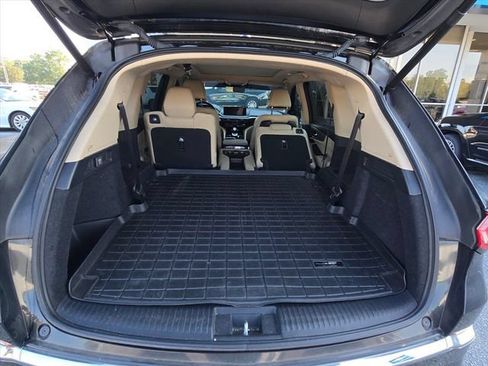 Used 2022 Acura MDX w/ Technology Package AWD/4WD image 24