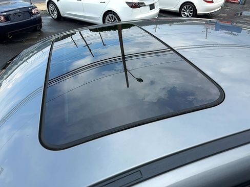 Used 2011 BMW 328i Sedan image 17