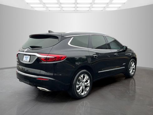 Used 2021 Buick Enclave Avenir w/ Avenir Technology Package AWD/4WD image 4