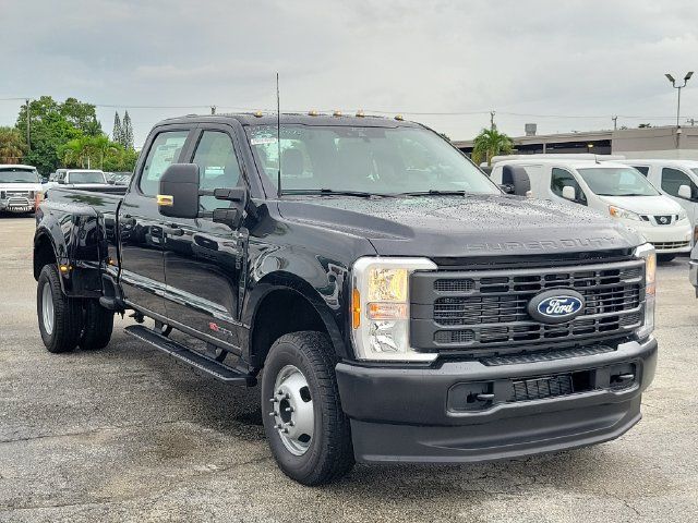 New 2027 Ford F350 XL AWD/4WD 360° Tour