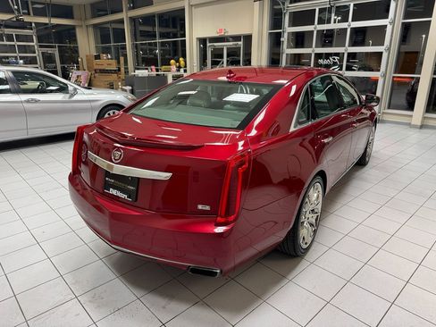 Used 2013 Cadillac XTS Platinum image 9