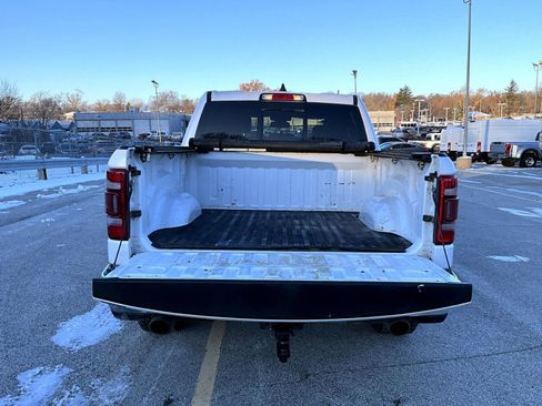 Used 2019 RAM 1500 Laramie image 9
