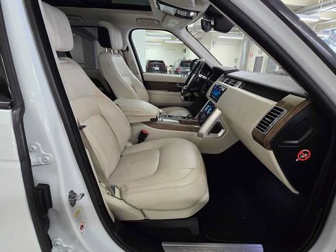 Used 2019 Land Rover Range Rover AWD/4WD image 11