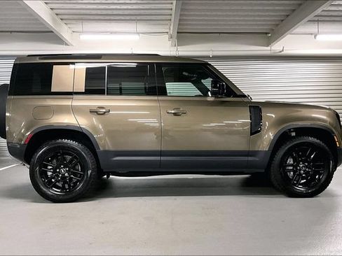Certified 2025 Land Rover Defender 110 S AWD/4WD image 14