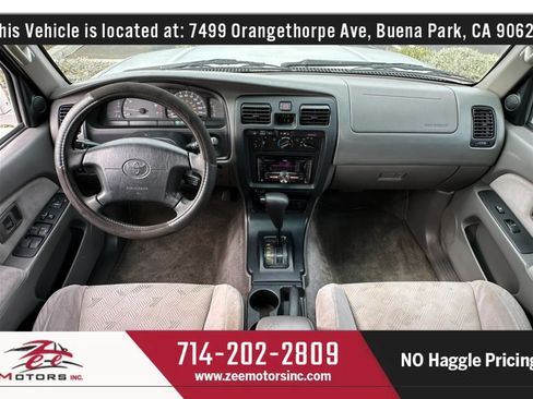 Used 2001 Toyota 4Runner SR5 RWD image 14