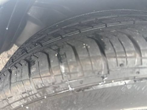 Used 2010 Toyota Corolla FWD image 28