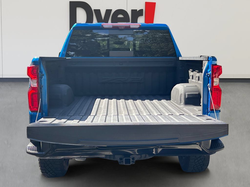 Certified 2023 Chevrolet Silverado 1500 ZR2 w/ Technology Package AWD/4WD image 18