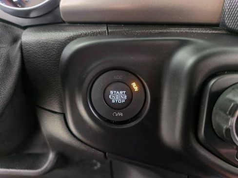 Used 2020 Jeep Wrangler Unlimited Sport AWD/4WD image 21